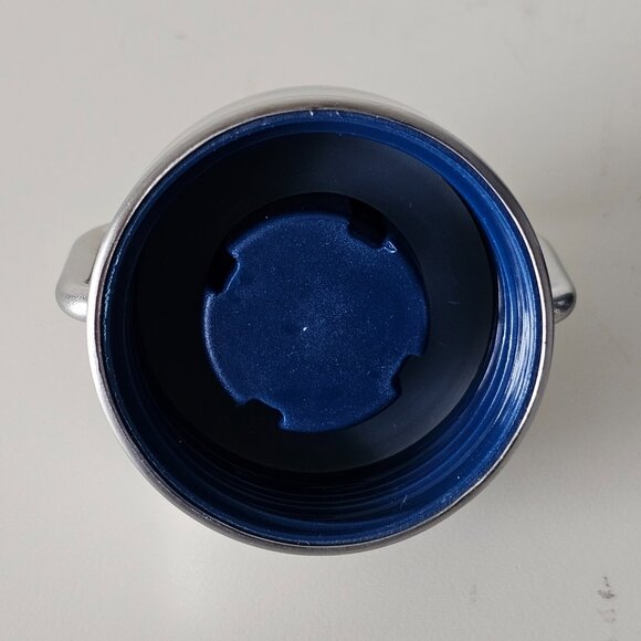 NIB CORONA Blue Fade Gradient Glass Water Bottle Metal Cap With D-Ring Holder - Picture 4 of 9